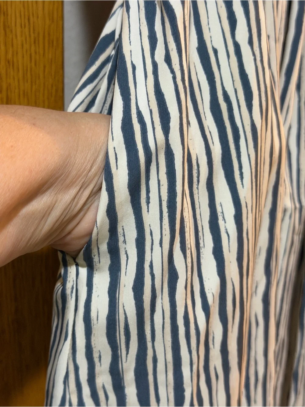 Calvin Klein Maxi Dress Size 10 Blue Stripe Wrap Waist Tie Coastal Chic Cottage - Picture 9 of 12